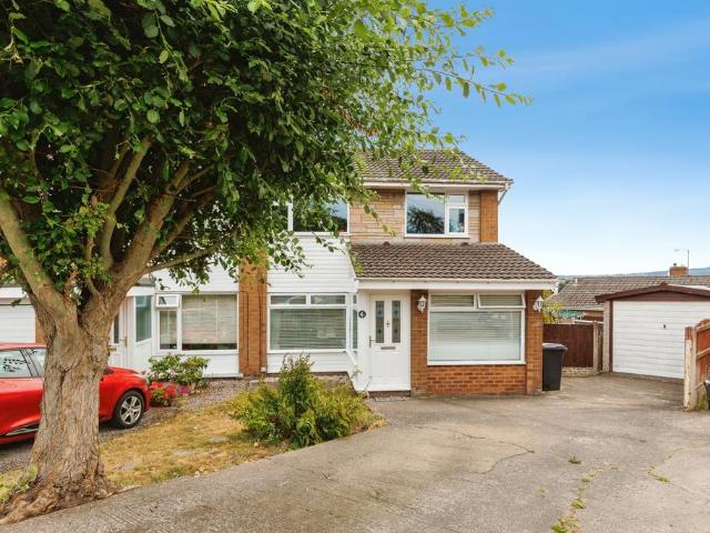 House for sale in Mynydd Isa, Wales