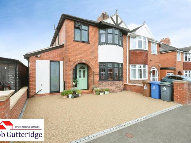 House for sale in Stoke, Stoke-on-Trent