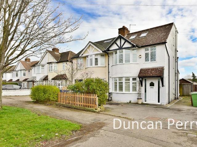 House for sale in Cranborne, Potters Bar