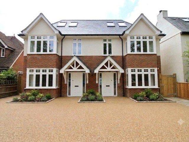 House for sale in Hampton, Greater London