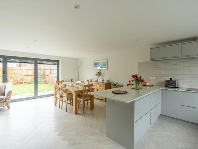 House for sale in Alveston