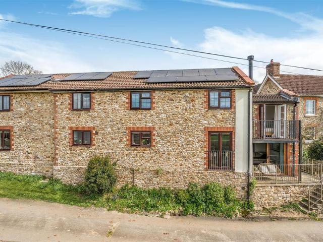 House for sale in Shute, Budlake