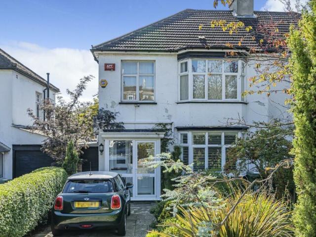 House for sale in London Borough of Lewisham, Greater London