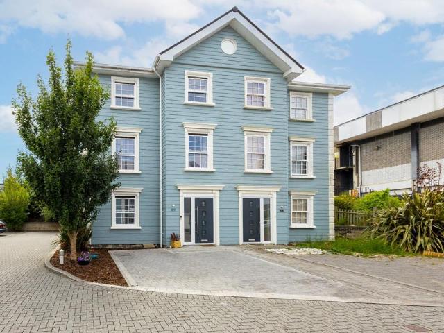 House for sale in Folkestone