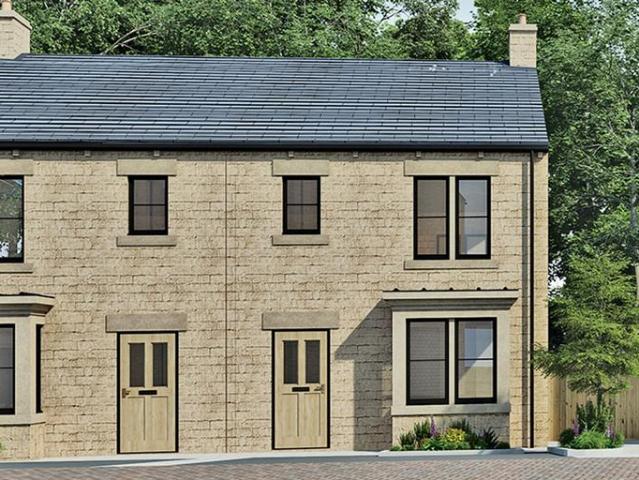 House for sale in Charlesworth, East Midlands