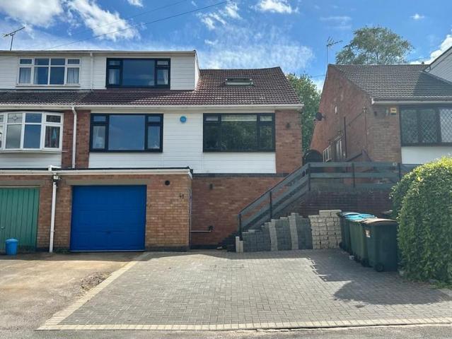 House for sale in Mount Nod, West Midlands