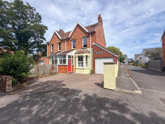 House for sale in Burnham-on-Sea and Highbridge, Burnham-on-sea
