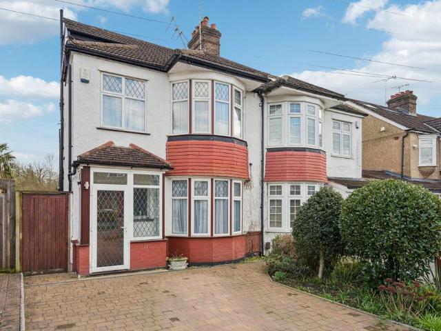 House for sale in Lane, Greater London