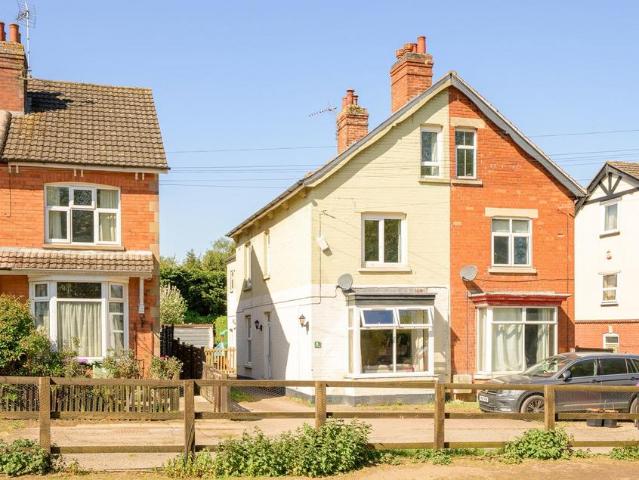 House for sale in Grantham, Barholm