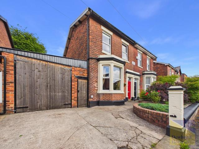 House for sale in Ashton-on-Ribble, Higher Bartle