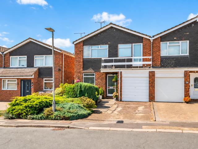 House for sale in Wheathampstead, St Albans