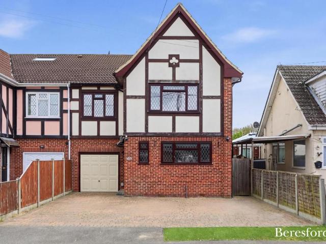 House for sale in Maylandsea, Maldon