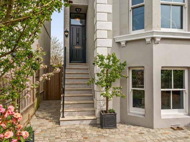 House for sale in St James, Sandown Park