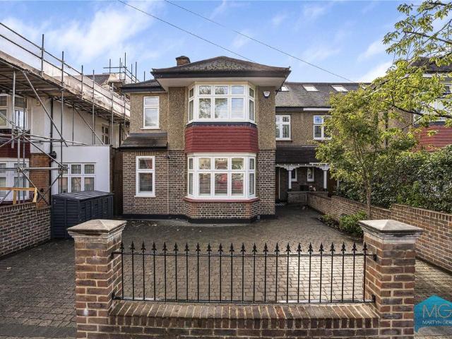 House for sale in London Borough of Barnet, Greater London