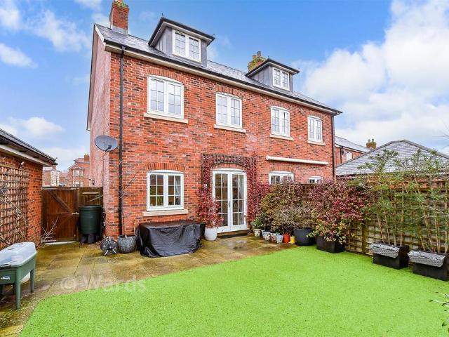 House for sale in Bridgefield, Kent