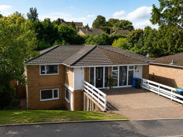 House for sale in Stourbridge, West Midlands