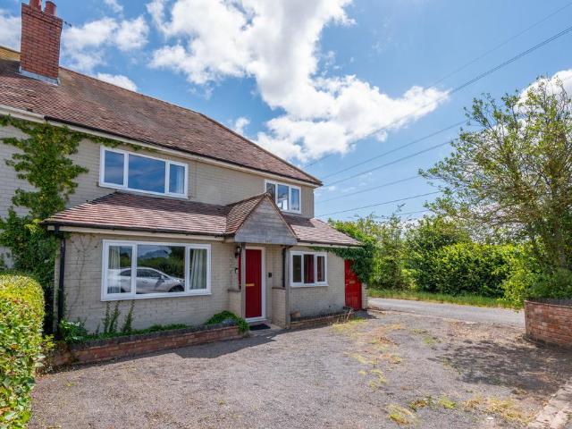 House for sale in Beamhurst, Staffordshire