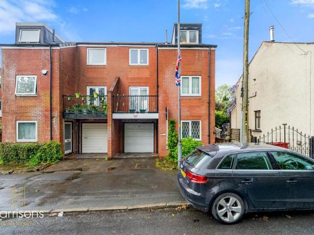 House for sale in Fernhill Gate, Lee Bank