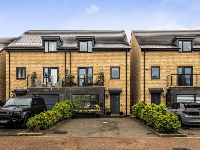 House for sale in Cleevemount, Golden Valley
