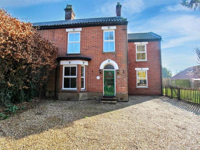 House for sale in Coltishall, Broadland
