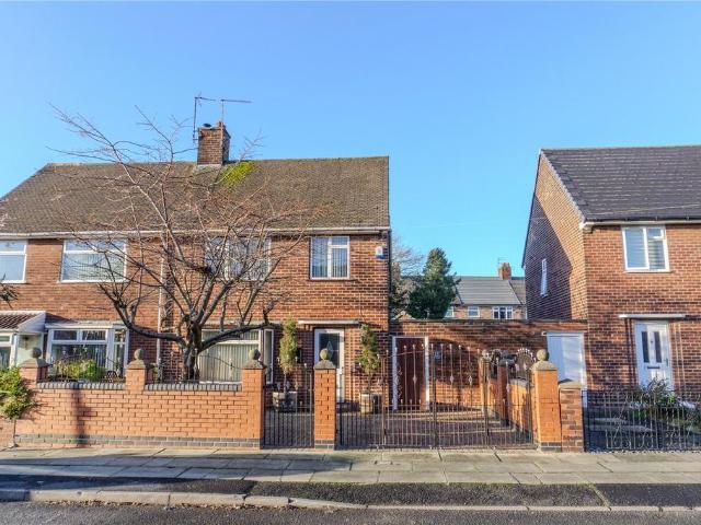 House for sale in Calderstones
