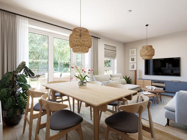 House for sale in Worcester Park Estate, Monks Orchard