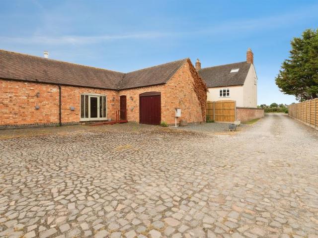 House for sale in Barwell, Barton