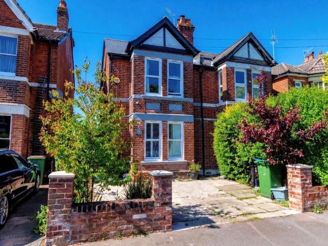 House for sale in Hill, City Of Southampton