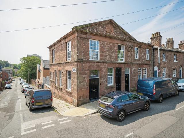 House for sale in Woolton, Calderstones