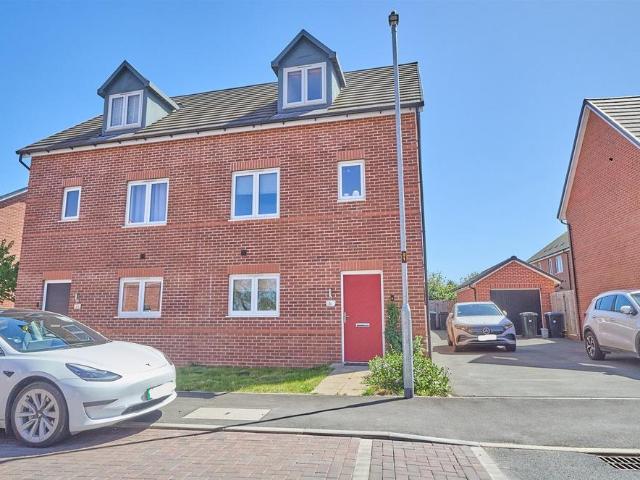 House for sale in Barwell, Barton