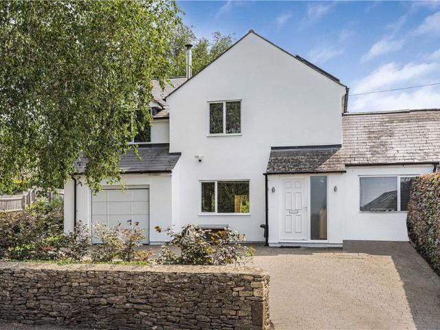 House for sale in Evershot, Oxfordshire