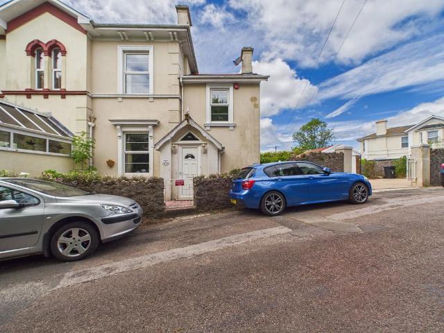 House for sale in Torre, Torquay