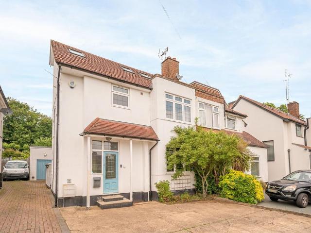 House for sale in Mill Hill, Isle Of Man
