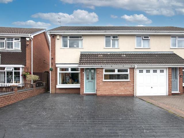 House for sale in Wednesbury, West Midlands