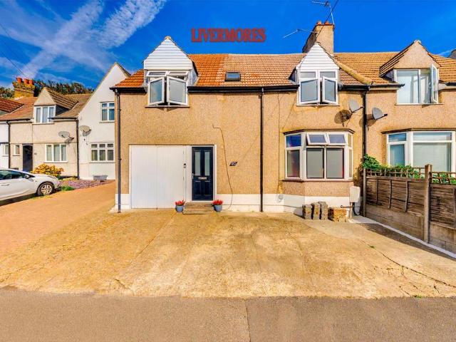 House for sale in London Borough of Bexley, Greater London