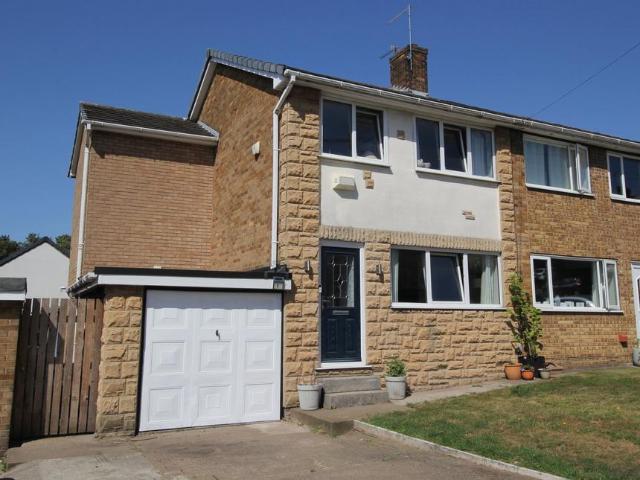 House for sale in Ferrybridge, West Yorkshire