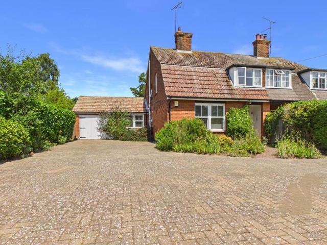House for sale in Fordham Heath, Essex