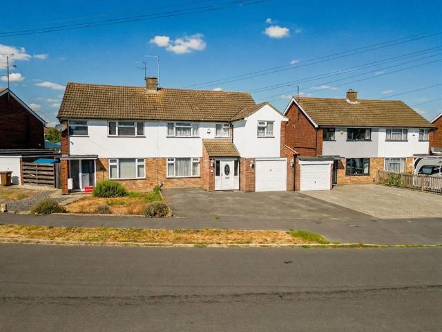 House for sale in Bedgrove, Aylesbury