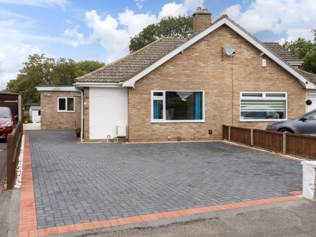 House for sale in Kingsditch, Cheltenham