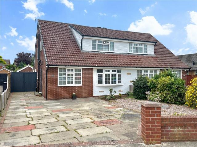House for sale in Marshside, Southport