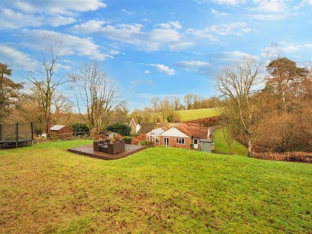 House for sale in The Butts, Kent