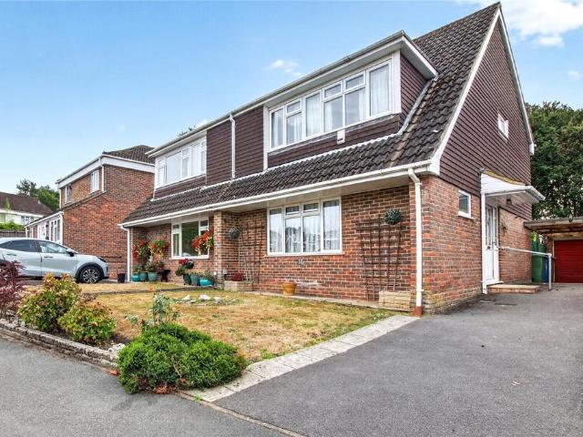 House for sale in Hanworth, Bracknell