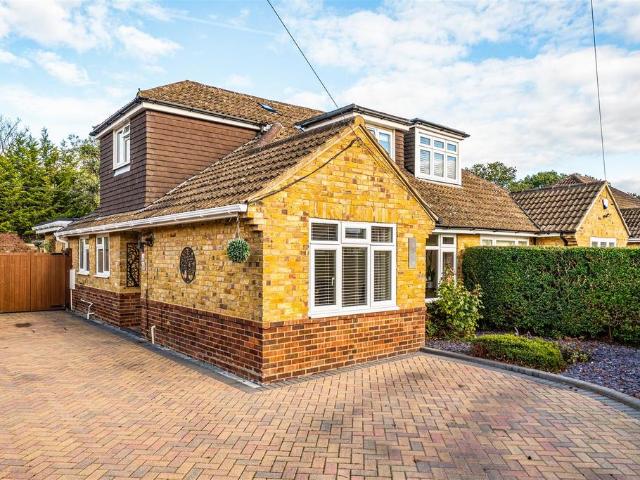 House for sale in Moulsham Green, Hart