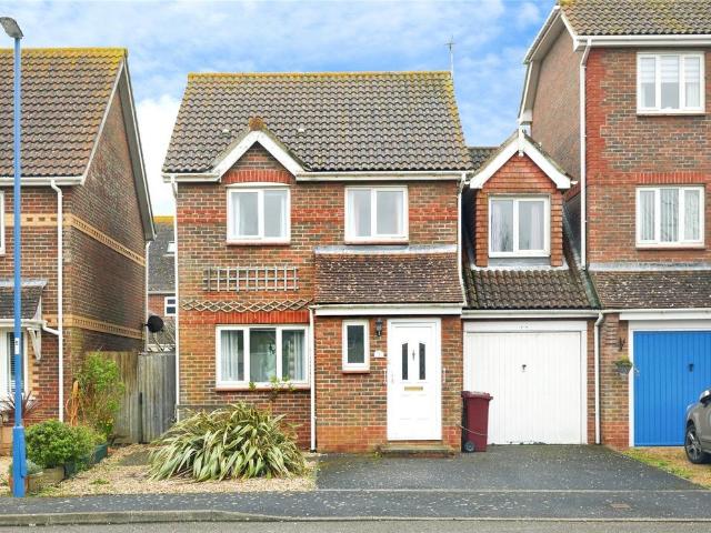 House for sale in Littlecote, West Sussex