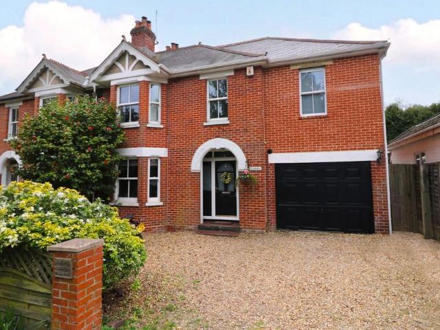 House for sale in Lowford, Helford