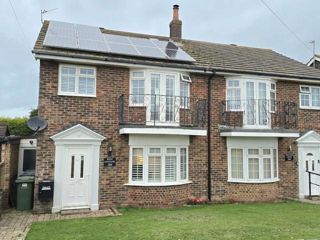 House for sale in Cooden, Heathlands