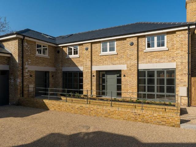 House for sale in Fordham Heath, Essex