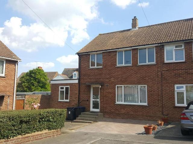 House for sale in Martyrs Field, The Bridge