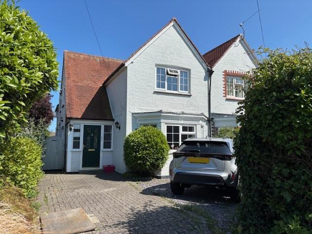 House for sale in Littlecote, West Sussex