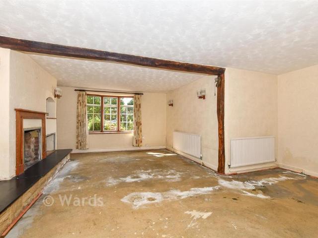 House for sale in Horsmonden, Sandown Park